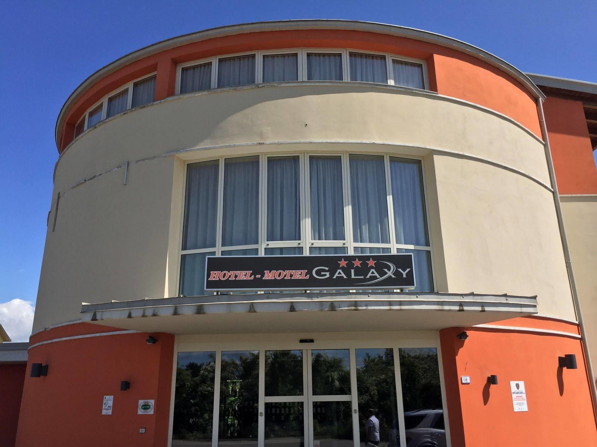 Hotel Motel Galaxy Reggio Emilia Exterior foto